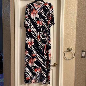 Glamour dress size 22W